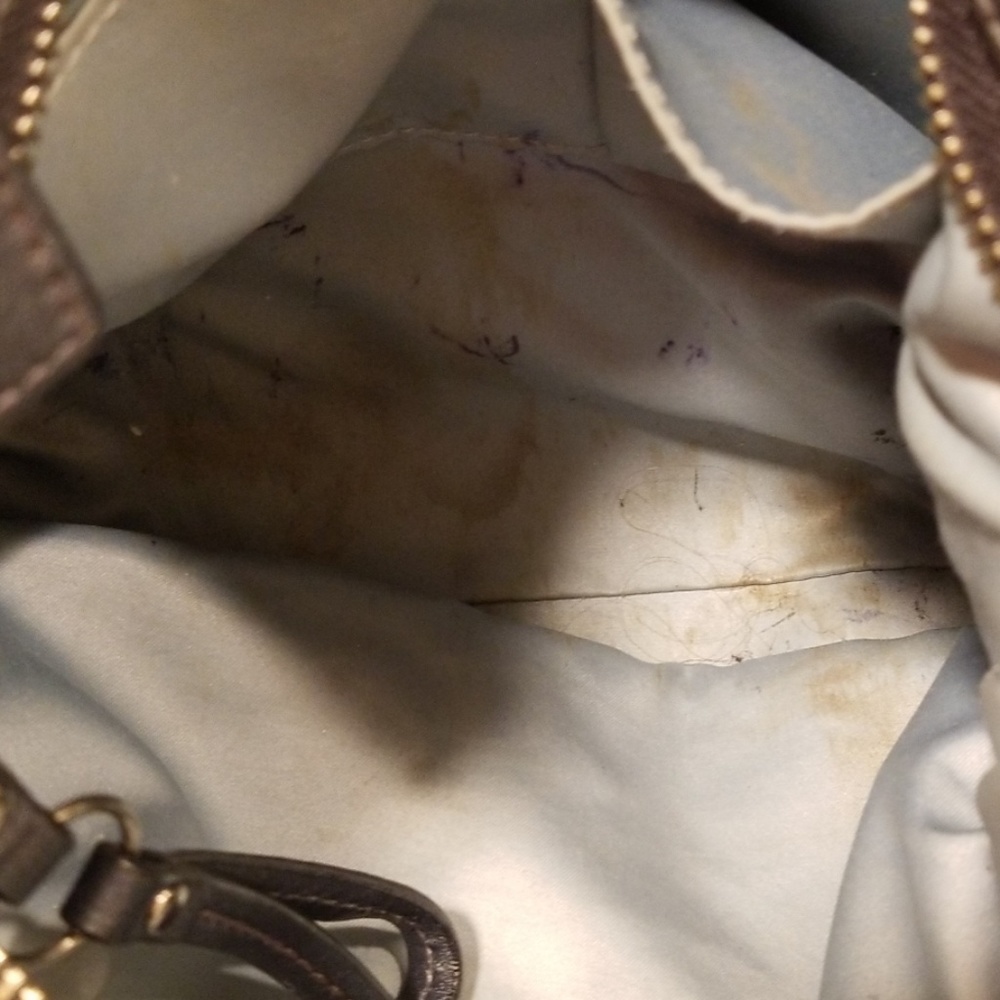 Coach purse - Picture 5 of 9